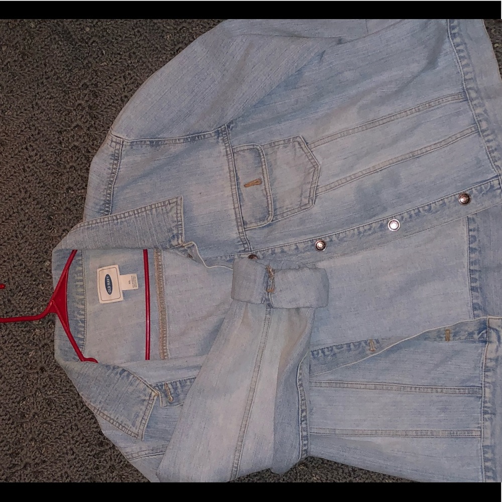 Light wash denim jacket